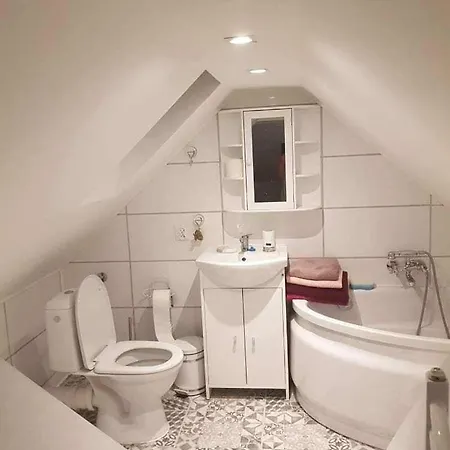 ゲストハウス Ponikiew - ヴァドヴィツェ