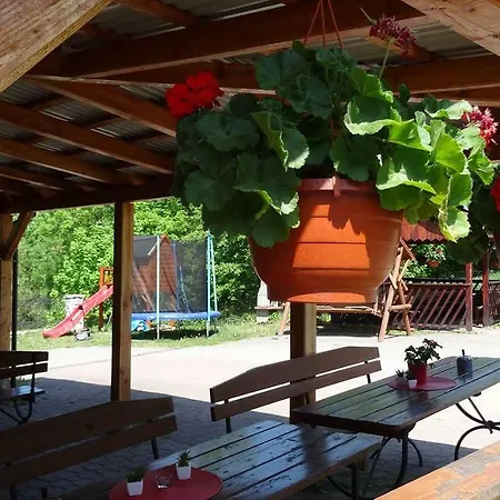 Ponikiew - * ヴァドヴィツェ