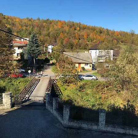 Ponikiew - ゲストハウス *