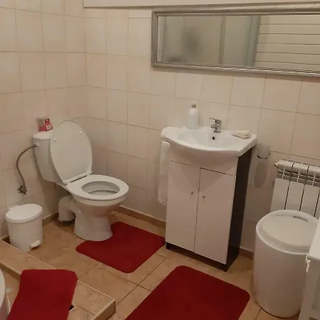 Ponikiew - * ヴァドヴィツェ