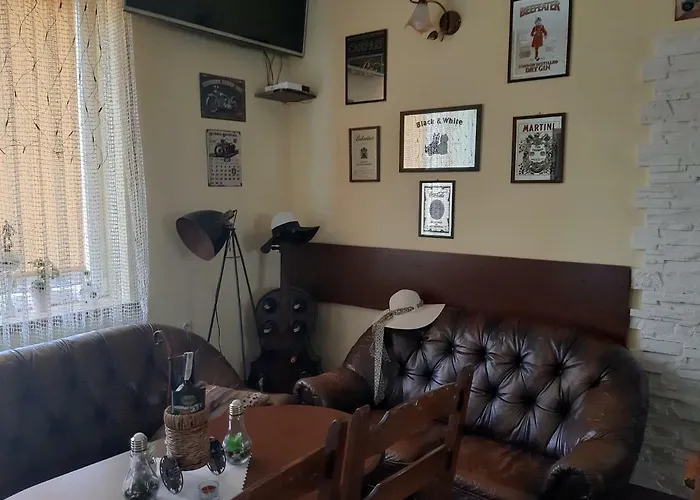 Ponikiew - בית הארחה *