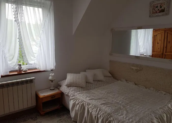 בית הארחה Ponikiew - *